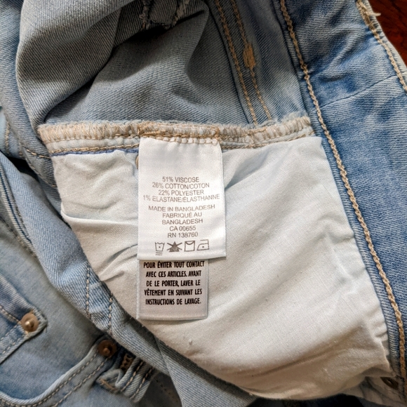 Reitmans new with tags jeans, size 38 - Picture 2 of 11